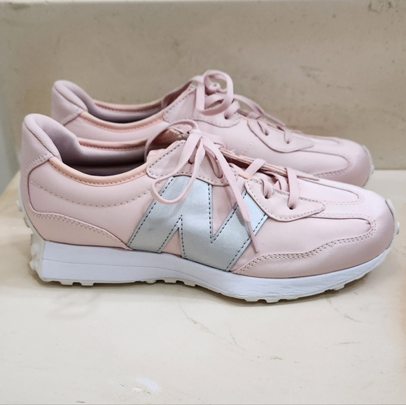New Balance Shoes - New Balance 327 Sneakers Youth Size 6/Women's Sz 7.5 New